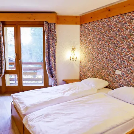 Le Bristol A38 By Interhome *